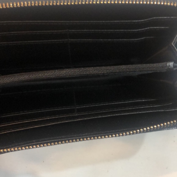 Rebecca & Rifka Wallet - Picture 5 of 5